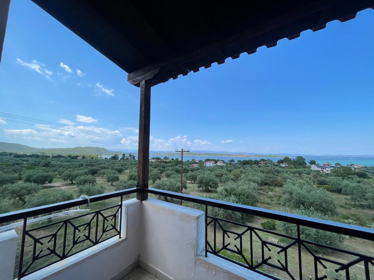 Balconaki Apartments In Vourvourou Bagian luar foto