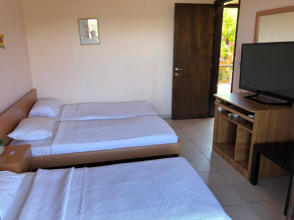 Balconaki Apartments In Vourvourou Bagian luar foto